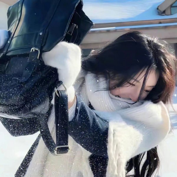 百变小姬子